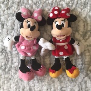 Pair of Minnie Mouse stuffed animals